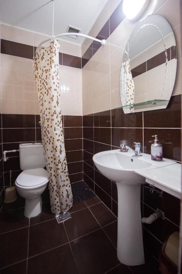 Casa 4 Odai 호텔 Douăzeci şi Trei August 외부 사진